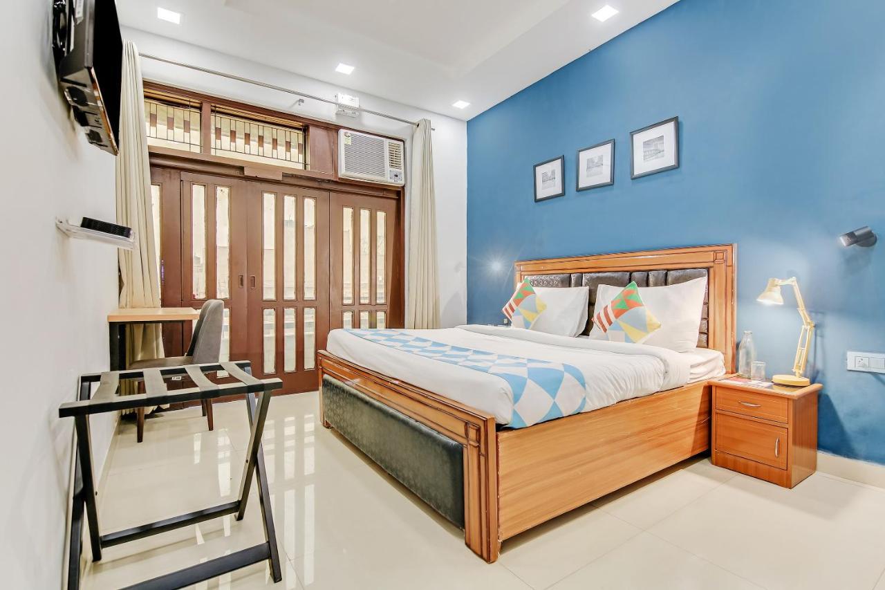 Oyo Home 64106 Comfortable Stay Yeni Delhi Dış mekan fotoğraf