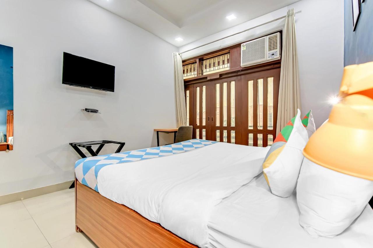 Oyo Home 64106 Comfortable Stay Yeni Delhi Dış mekan fotoğraf
